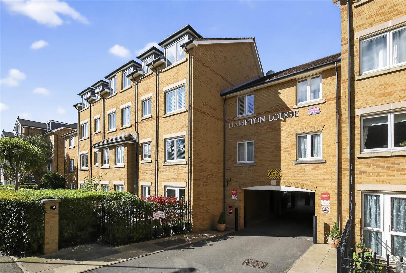 1 bed property in Cavendish Road, Sutton